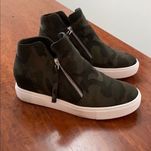 Steve Madden zip up sneaker booties